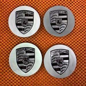 COPY - COPY -4 Porsche center cap silver new 76 mm